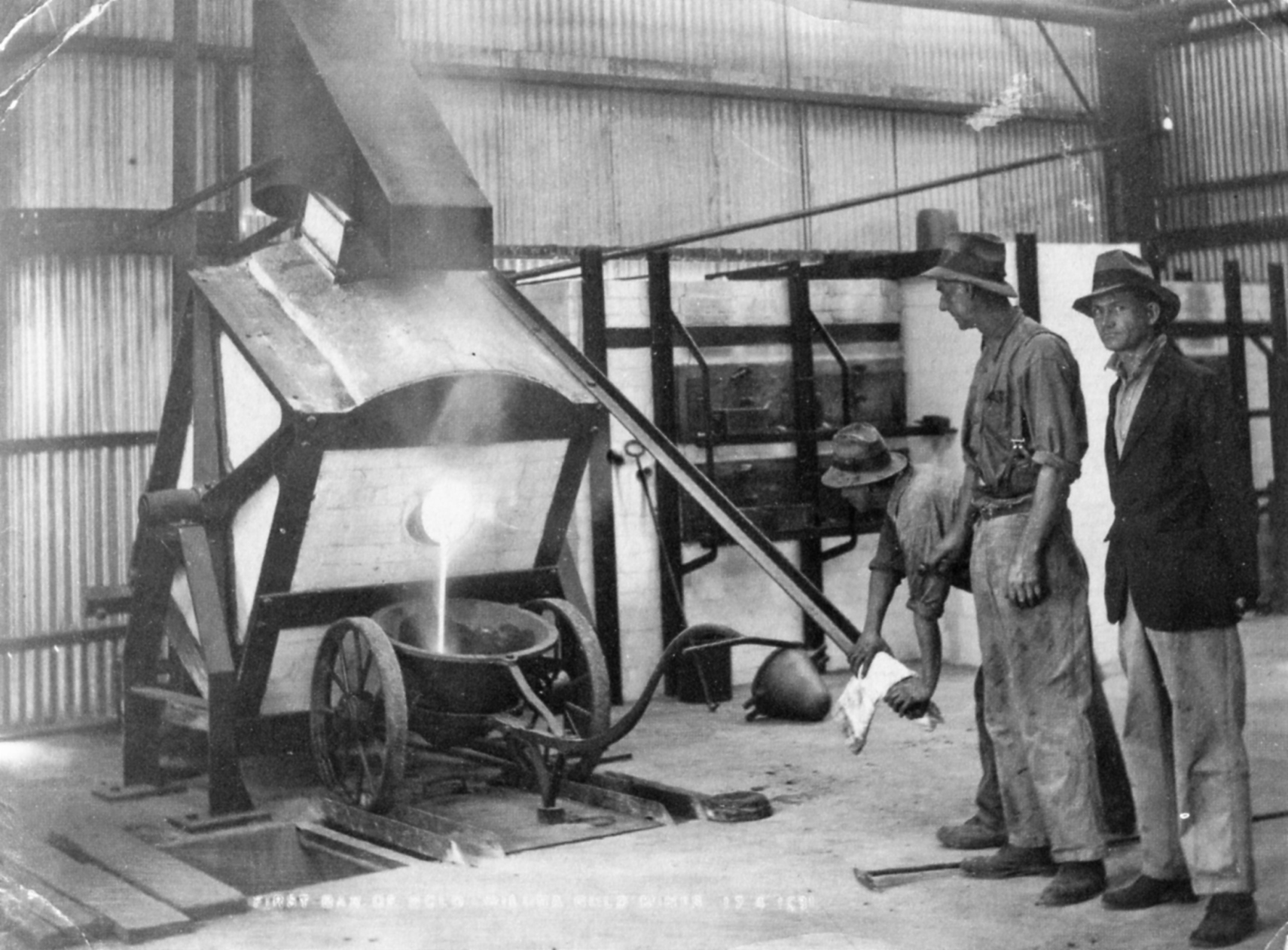 Vite a lavoro nella miniera di Wiluna